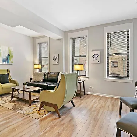 Apartment 4br Classy & Radiant In Wicker Park - Blackhawk 3f Chicago