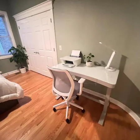 Amazing 3br 3 Ba In *