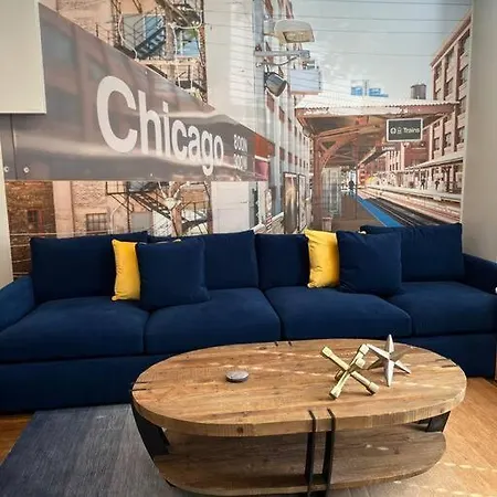 Apartment Trendy West Town Flat - 2 Bed / 1.5 Bath W Parking Chicago