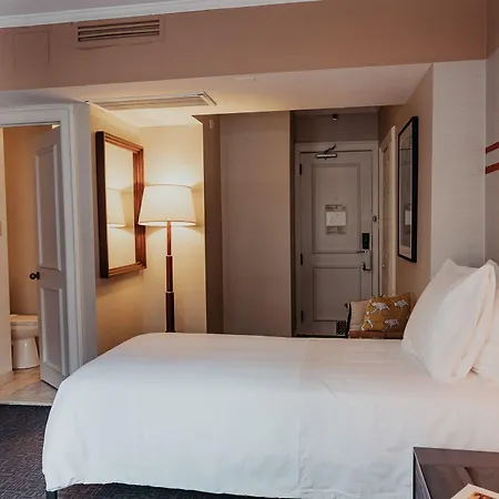Hotel Selina 3*