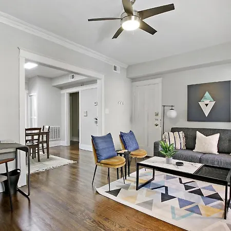 Comfy And Chic 2br Close To Shops - Sunnyside 2f
