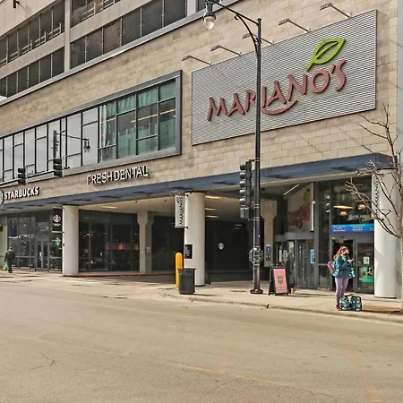 Splendid & Fully Furnished 1br - Broadway 204 Rep * Chicago