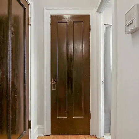 1br Calm & Cozy In Lincoln Square - Eastwood 2s Apartment