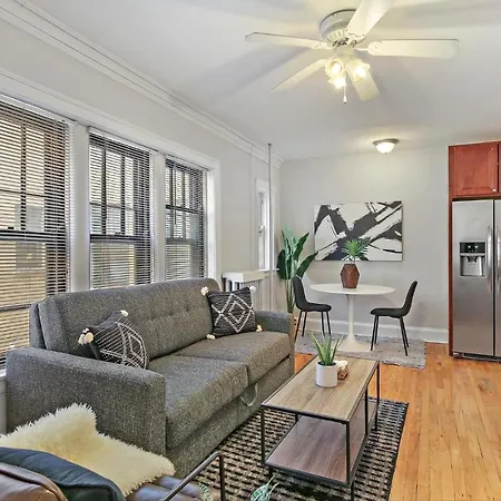 1br Calm & Cozy In Lincoln Square - Eastwood 2s Chicago
