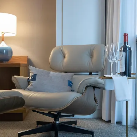 Hotel Le Meridien Essex 4*