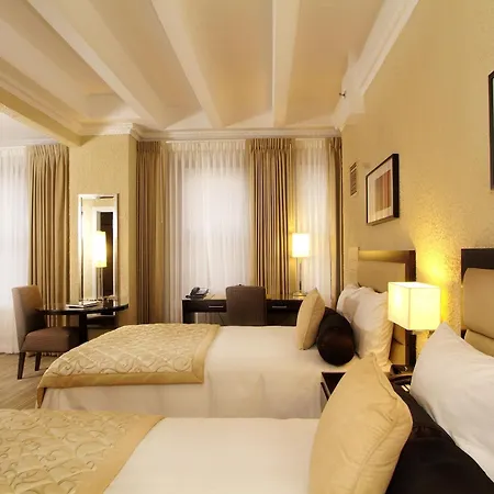 Gale Hotel 4*