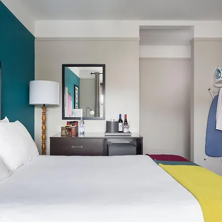 City Suites Hotel Hotel