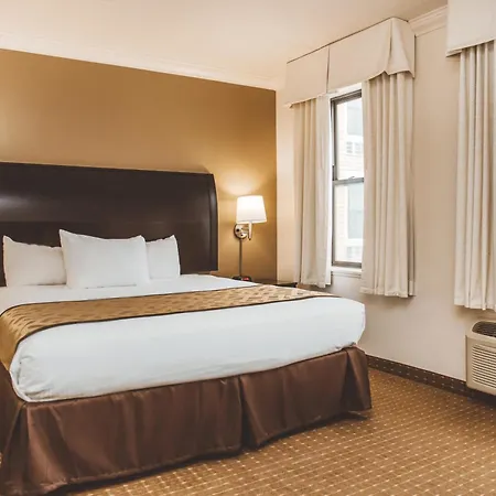 South Loop Hotel