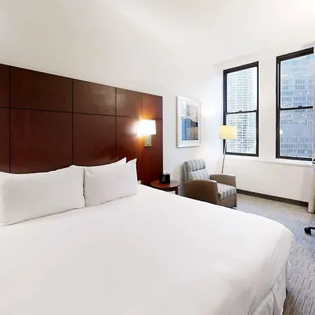 Hotel Club Quarters Wacker At Michigan, 4*