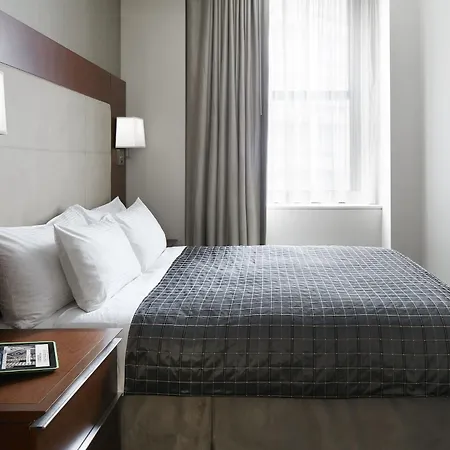 Club Quarters Wacker At Michigan, 4* Chicago