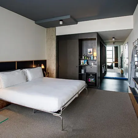 The Emily Hotel 4*