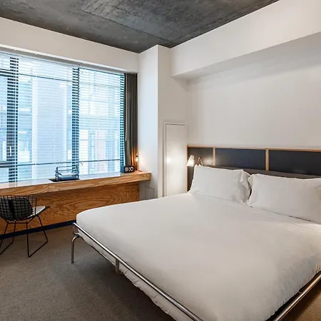 Hotel The Emily Chicago