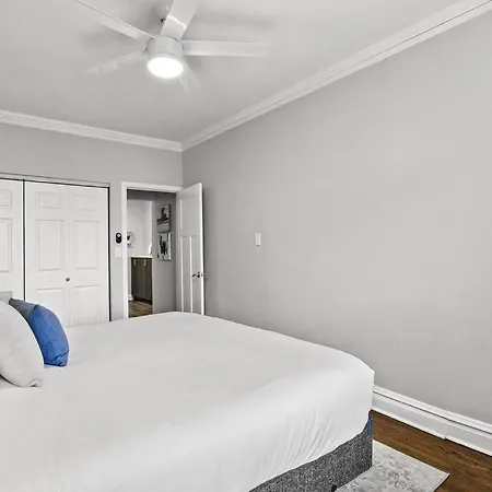 Apartment 2br Stylish In Avondale Close To Shops - Roscoe 1w Chicago