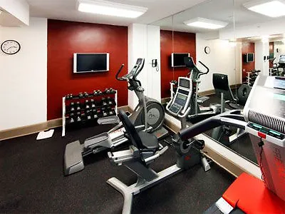 Express - Magnificent Mile By Ihg Hotel 3*