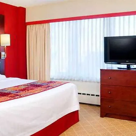 Hotel Sonesta Es Downtown Magnificent Mile Medical 3*