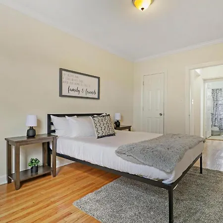 Apartment 2br Alluring With Laundry - Cullom D3