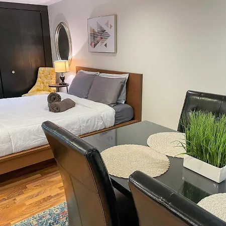 Wrigley Garden Unit Apartment