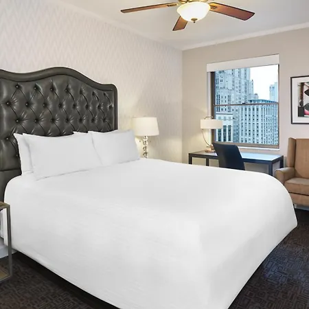 Selina Hotel