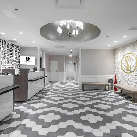Hotel Saint Clair - Magnificent Mile 4*