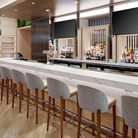 Hyatt Centric Magnificent Mile