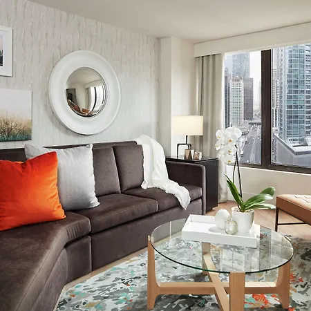 Doubletree By Hilton Magnificent Mile Hotel Chicago