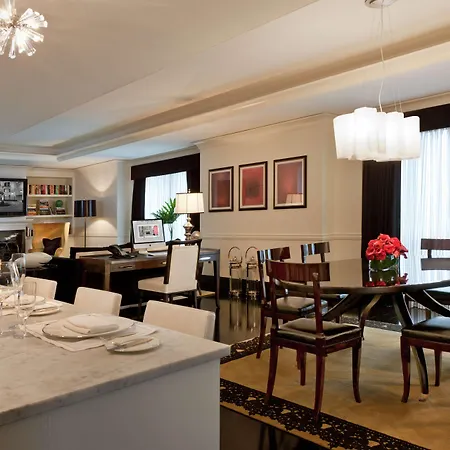 Waldorf Astoria 5*