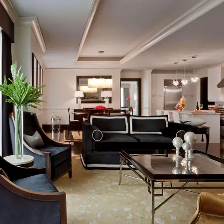 Waldorf Astoria Hotel Chicago