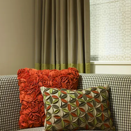 Hotel Intercontinental Magnificent Mile By Ihg Chicago