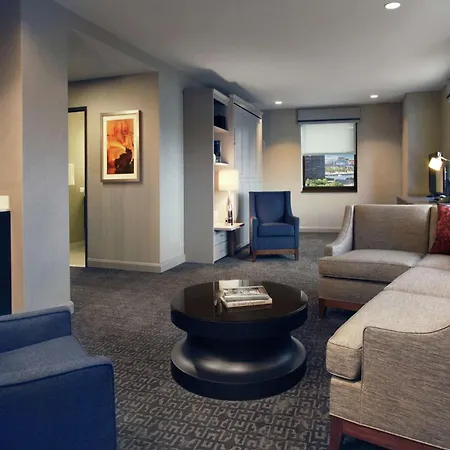Hilton 3* Chicago