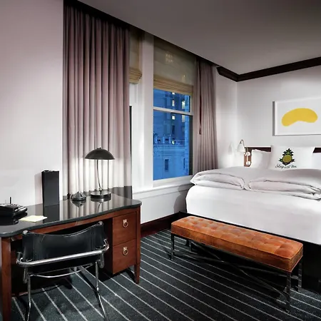 Staypineapple, An Iconic Hotel, The Loop Hotel Chicago