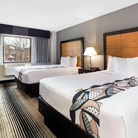 La Quinta & - Shore Chicago