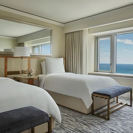 Four Seasons 5* Chicago