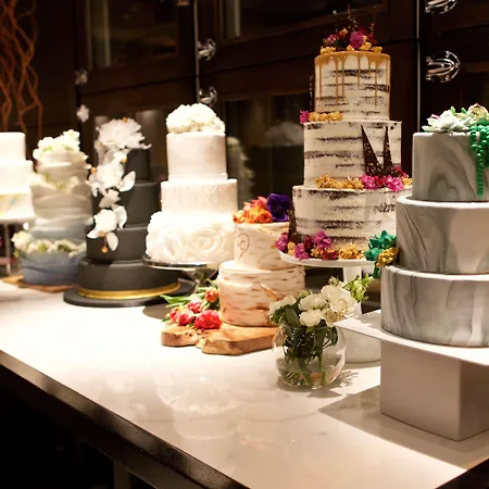 Hotel Thewit Chicago, A Hilton 4*