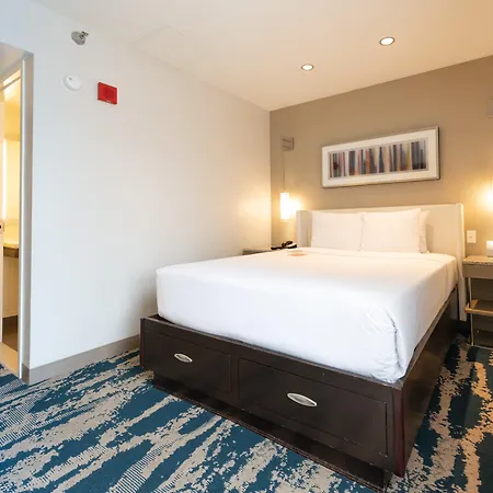 Felix Hotel