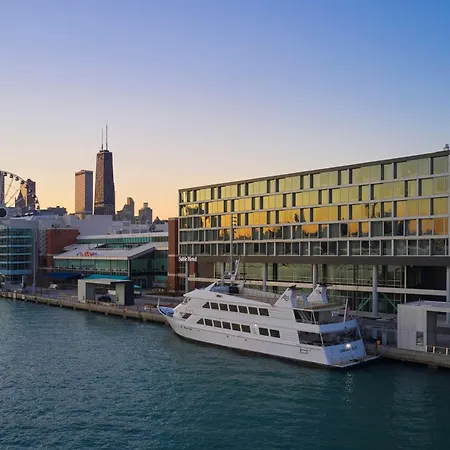 Hotel Sable At Navy Pier Chicago, Curio Collection By Hilton