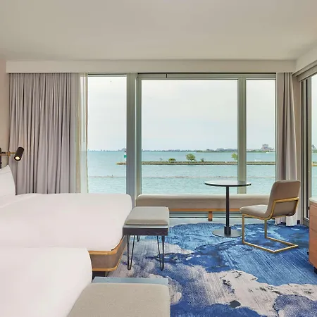 Sable At Navy Pier Chicago, Curio Collection By Hilton Hotel Chicago