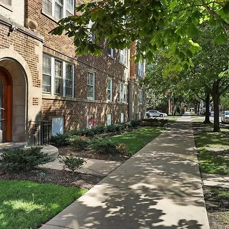 Apartment 1br Contemporary With Laundry Facility - Lockwood 1 & 2 Chicago