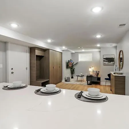 2br Close To Local Cafes & Stores - Magnolia G *
