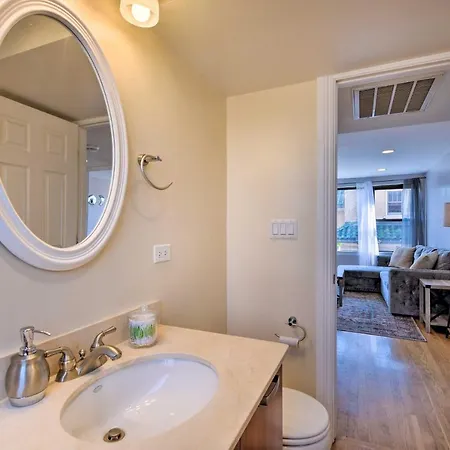 Apartment Urban Escape About 1 Mi To Local Beaches! *