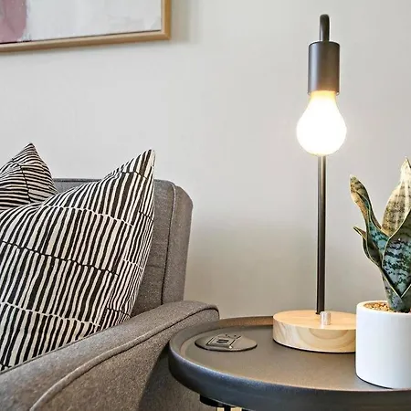 Vibrant 1br Close To Dining - Cullom B3 Apartment *