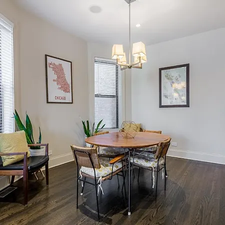 Logan Blvd Luxury! Enjoy The Well-equipped Kitchen And Prime Location Apts * Chicago