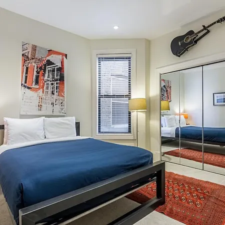 Logan Blvd Luxury! Enjoy The Well-equipped Kitchen And Prime Location Apts Apartment