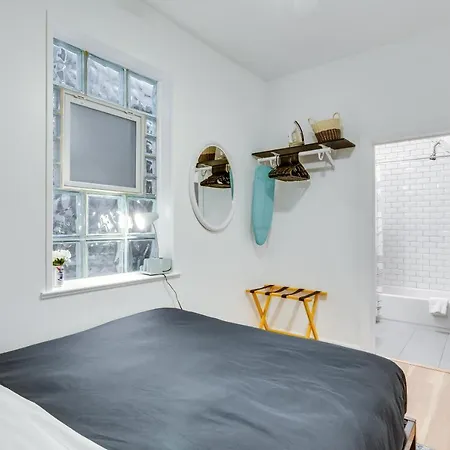Apartment Cozy 2br West Town Apt, Ideal For Mid-term