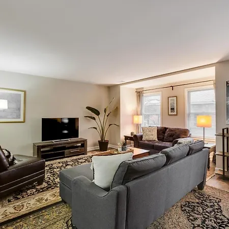 Walk To The United Center! No Easier Way To See Your Bulls And Blackhawks In Action! Apts Apartment *