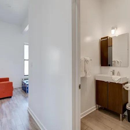 Modern Yet Cozy - Everything You Need And More For A Great Windy City - 747 Lofts Cabin 204 Apts Chicago