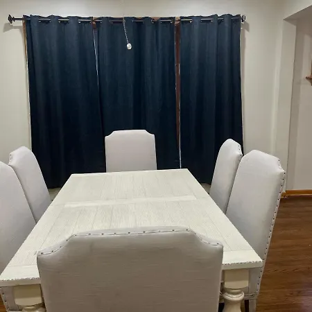 Apartment Relaxing Entire Roseland Neighborhood Unit *