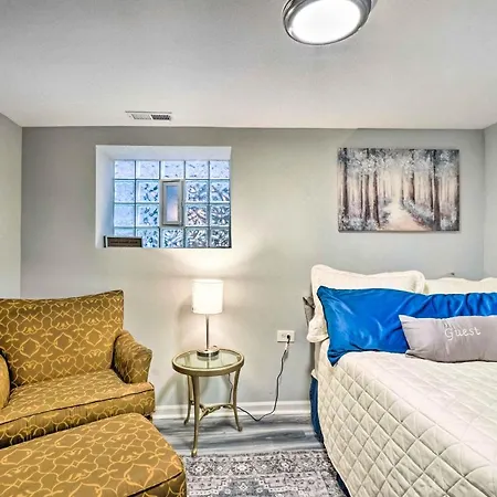 Remodeled Less Than 9 Mi To Downtown Apartment