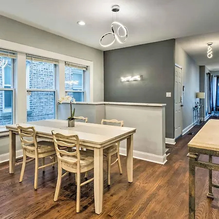 Apartment Remodeled Less Than 9 Mi To Downtown *