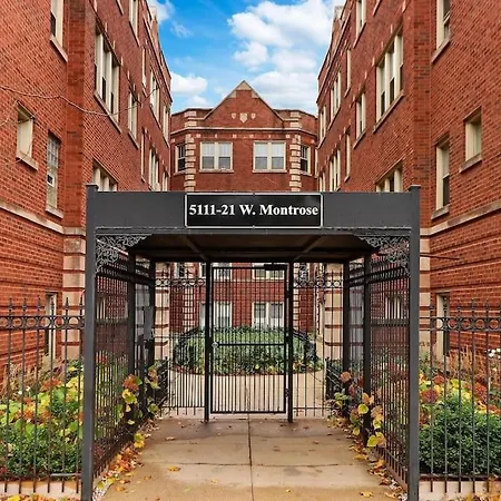 Charming 1br Unit Close To Vibrant Shops & Dining - Montrose 1b *
