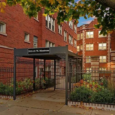 Charming 1br Unit Close To Vibrant Shops & Dining - Montrose 1b *